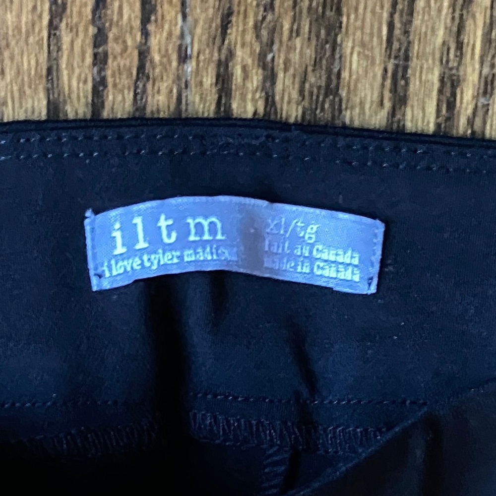 Like New I Love Tyler Madison ILTM "The Cher" Wide Leg Cropped Cuffed - Picture 10 of 10